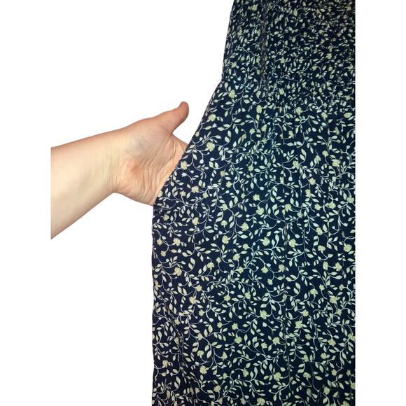 Old Navy Floral Smocked Wide-Leg Jumpsuit XS Navy Ditsy Print Pockets - Picture 4 of 6